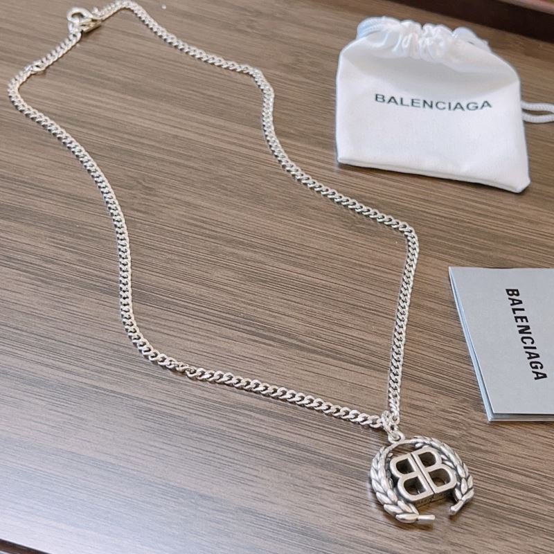 Balenciaga Necklaces - Click Image to Close